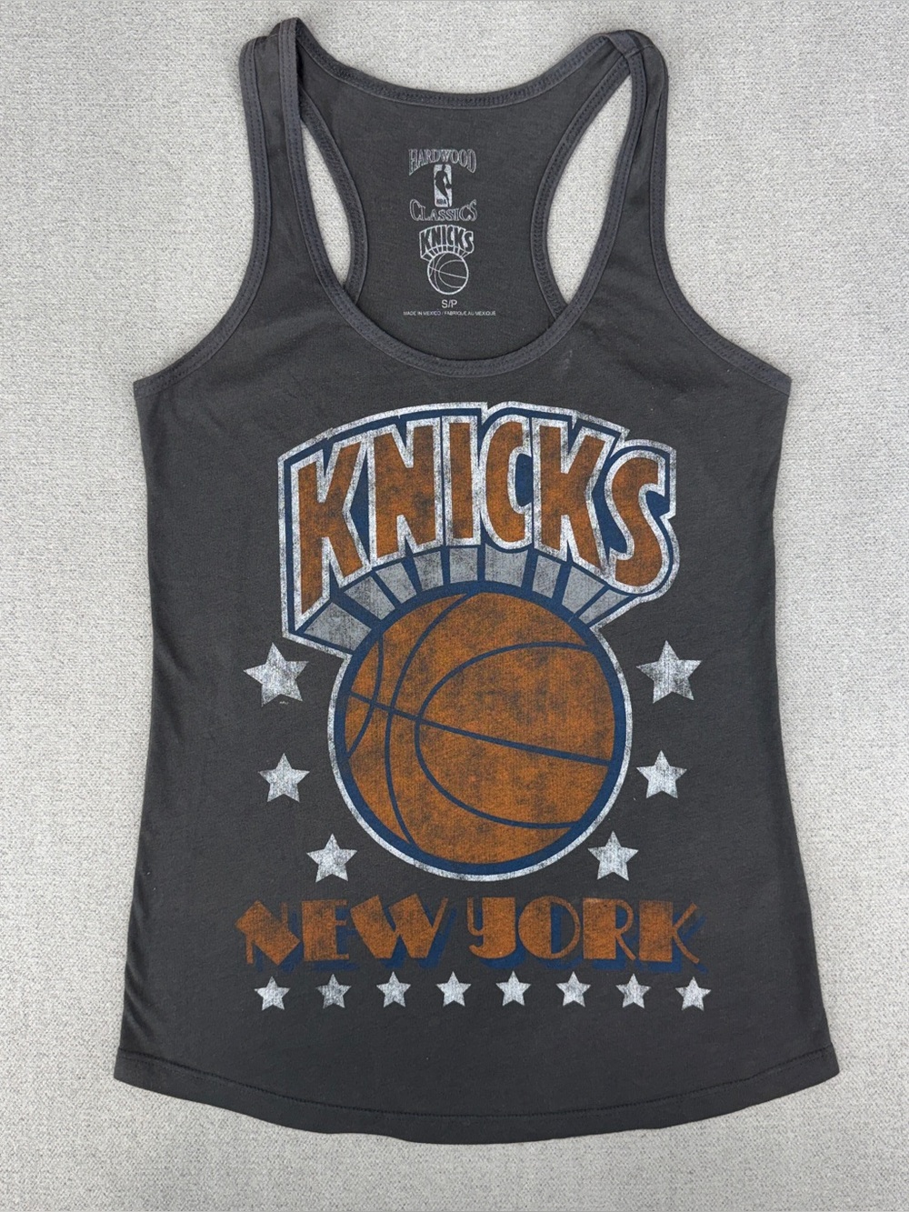 New York Knicks Women’s Size Small Tank Top Racer Back Top Distressed Faded Look